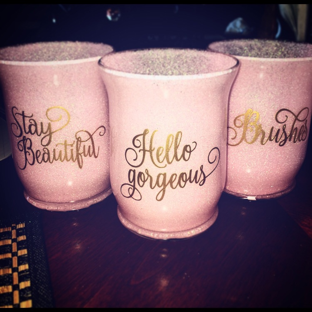 1 custom made glitter makeup brush holder - Picture 4 of 8